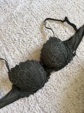 Pink Victoria Secret Black Lace Underwire Bra - Women Intimates 32C